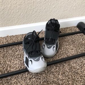 Nike Air Speed Turfs